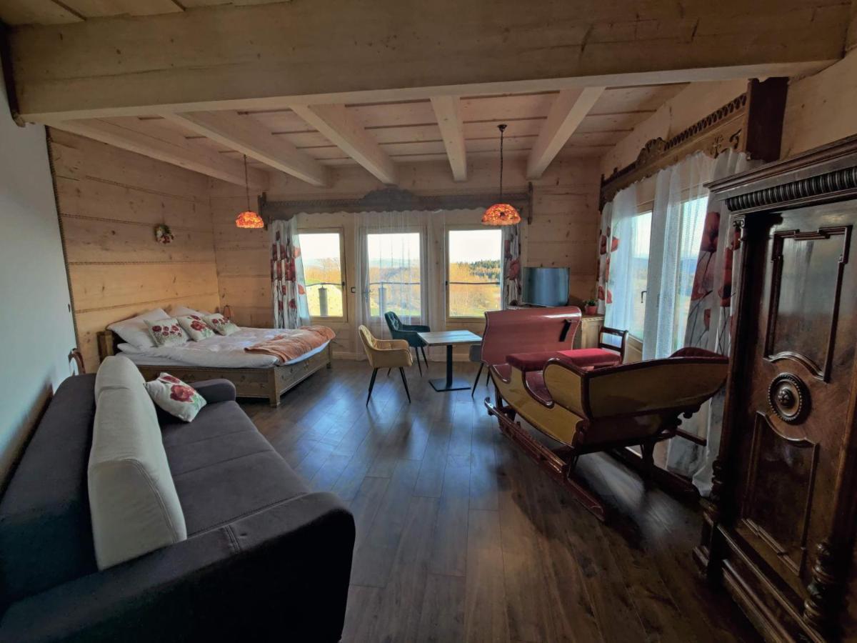 Wrzosowy Dwor - Spa Skomielna Czarna Bagian luar foto