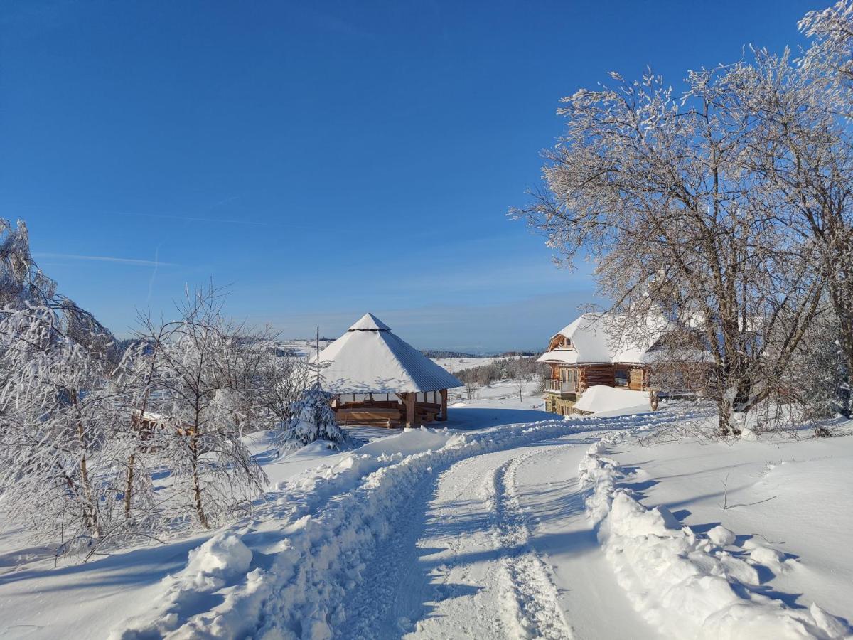 Wrzosowy Dwor - Spa Skomielna Czarna Bagian luar foto
